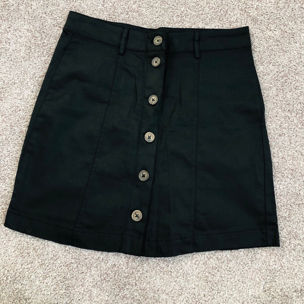 women's short skirt size S, black,